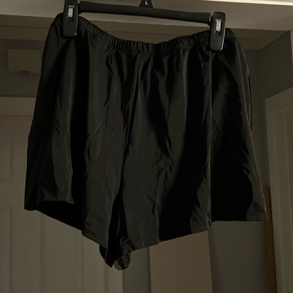 NWT Avenue Swim Shorts